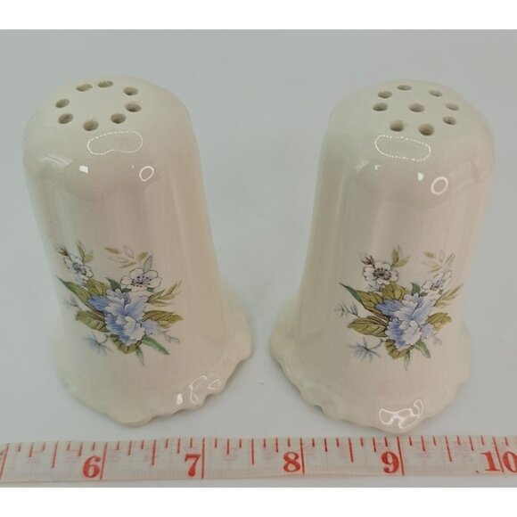 Vintage Salt and Pepper Shakers Ceramic White with Floral Motif 2 1/2" x 2" - Picture 4 of 12